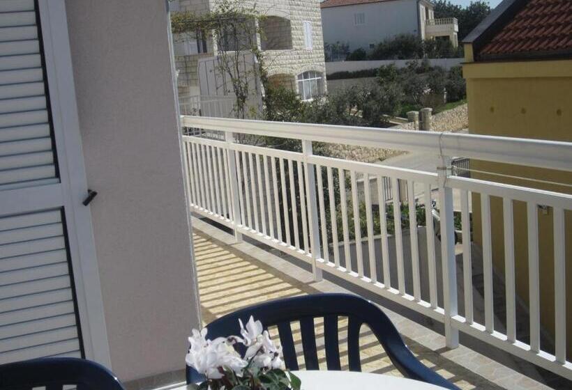 스탠다드 룸 바다 전망, Room In Hvar Town With Sea View, Terrace, Air Conditioning, Wi Fi