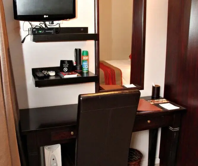 スタンダードシングルルーム, Browns Manor