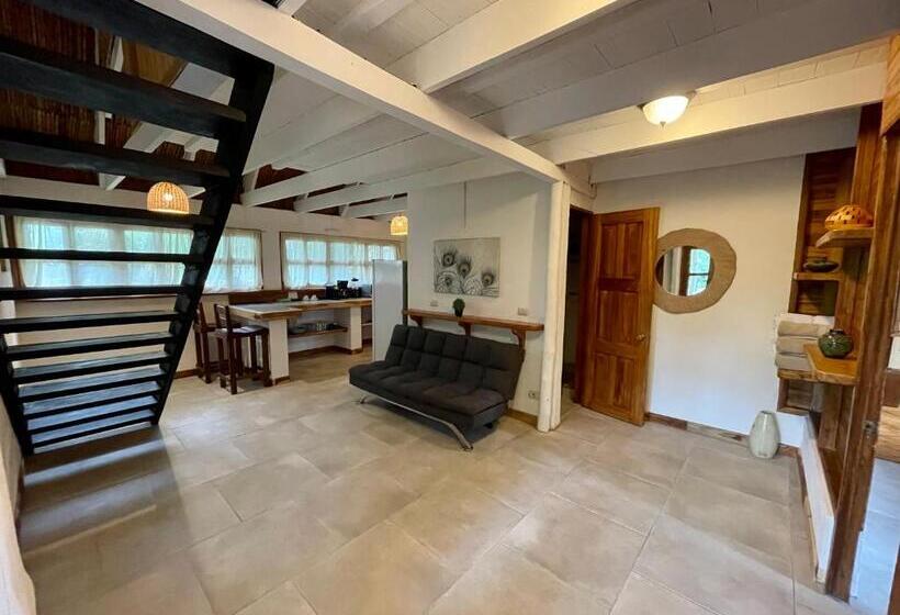 침실 2개 빌라, El Manglar