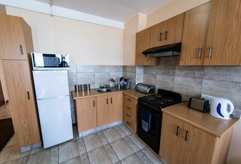 آپارتمان 1 خوابه با چشم‌انداز دریا, Gooderson Tropicana