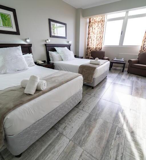 اتاق لوکس خانوادگی, Gooderson Tropicana