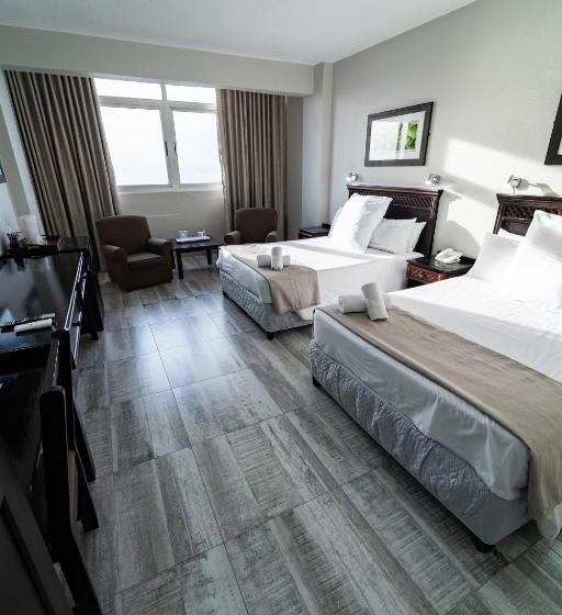 اتاق لوکس خانوادگی, Gooderson Tropicana