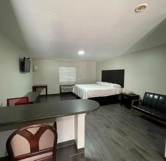 キングサイズベッドのスイートルーム, High Falls Inn & Suites