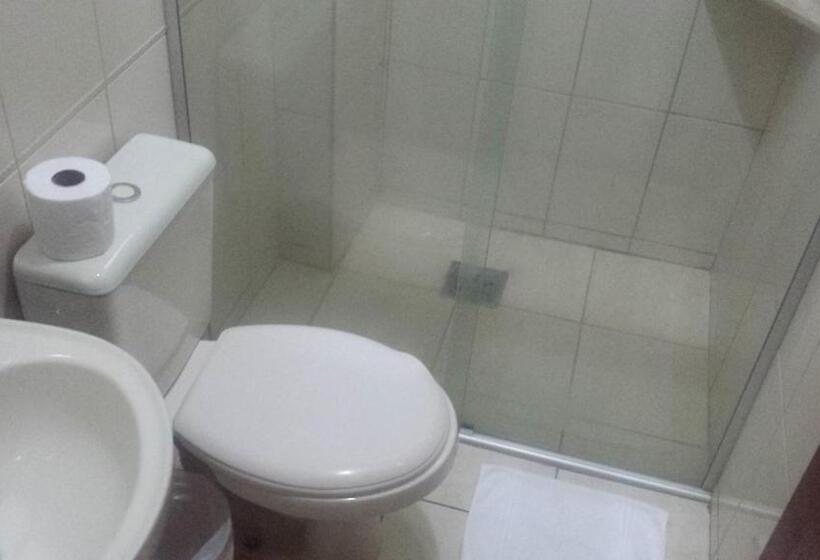 标准三人间, Pousada Sossego Da Pampulha