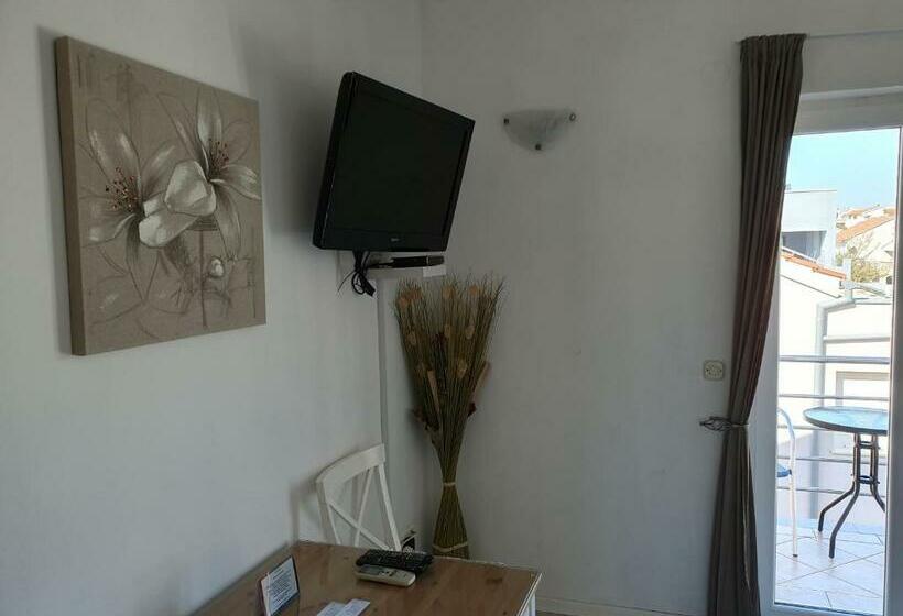 标准间带阳台, Villa Julian