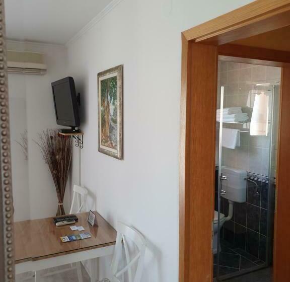 标准间带阳台, Villa Julian