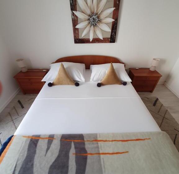 标准间带阳台, Villa Julian