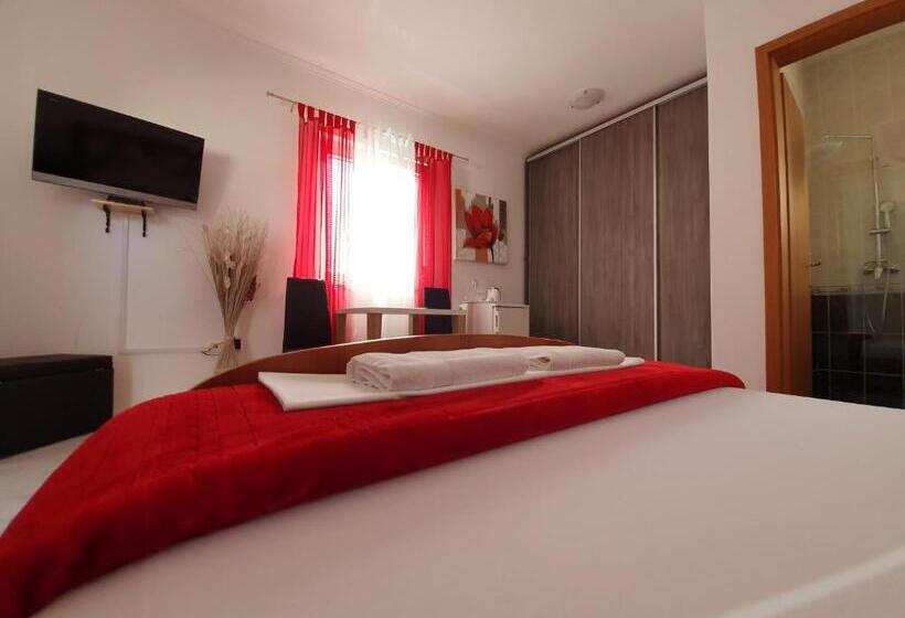 标准间, Villa Julian