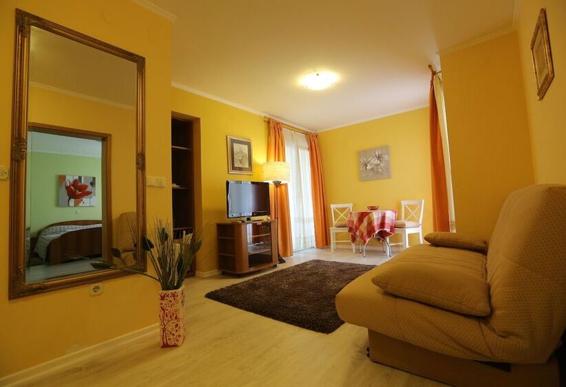 标准间, Villa Julian