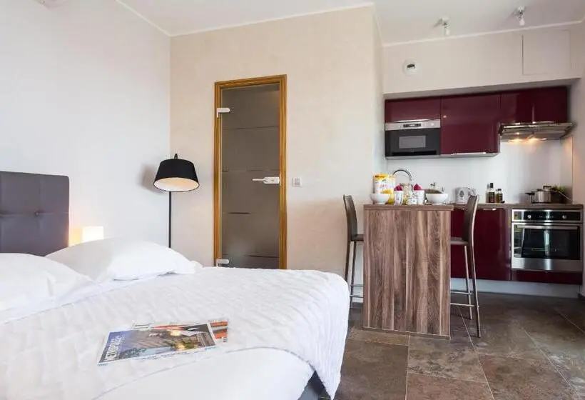 استودیو استاندارد با تراس, Villa Velvet