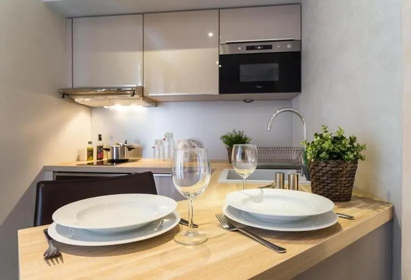استودیو استاندارد با تراس, Villa Velvet