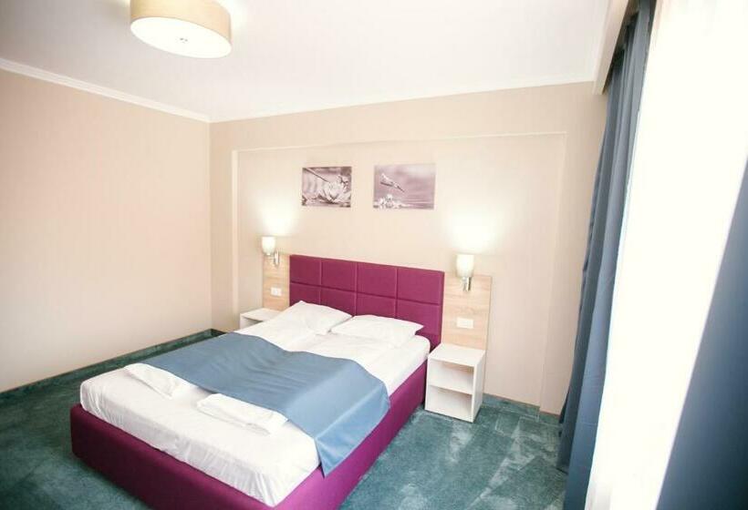 סוויטה, Complex Turistic Monaco