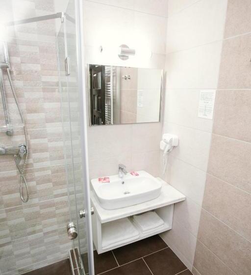 חדר דלוקס, Complex Turistic Monaco