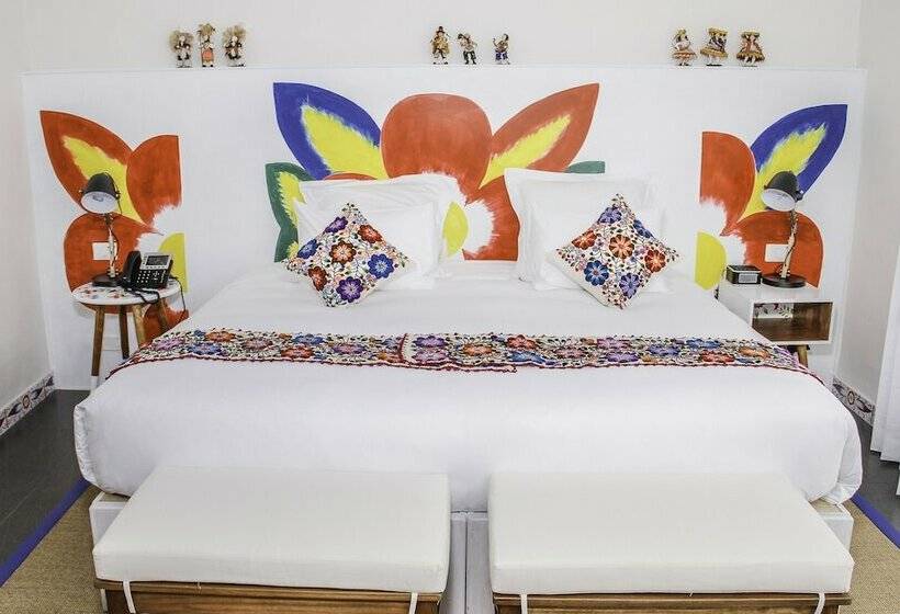 Номер Superior, El Retablo