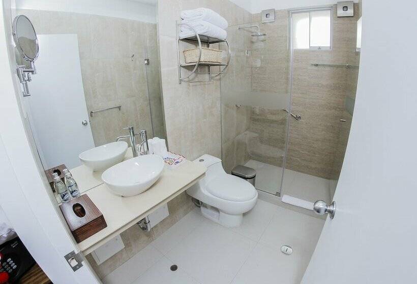 Номер Superior, El Retablo