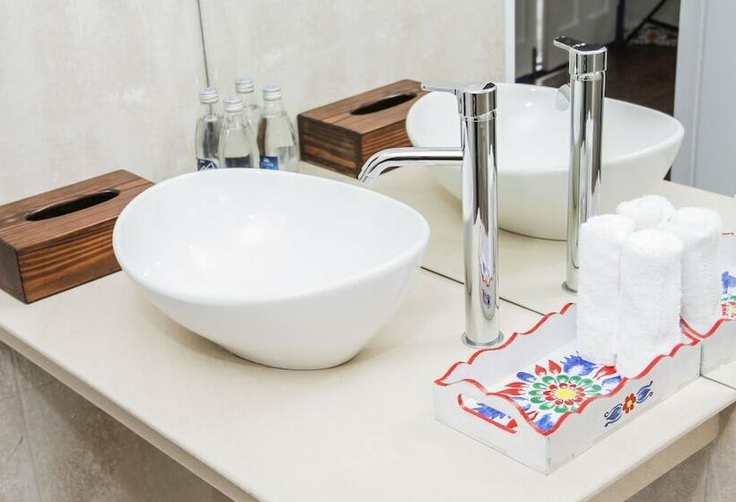 Номер Deluxe, El Retablo