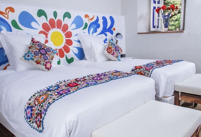 Номер Superior, El Retablo