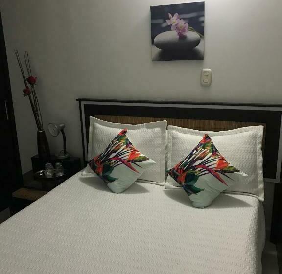 3 Bett Deluxe Zimmer, Meson De Las Flores