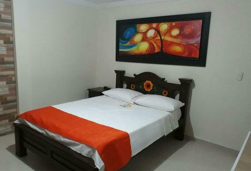 غرفة قياسية, Sol Y Luna