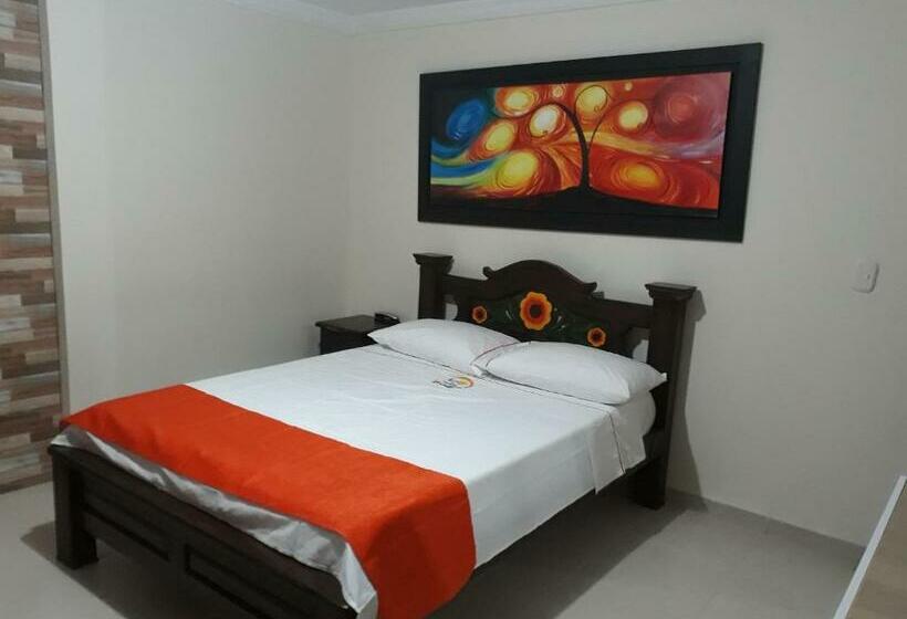 غرفة أساسية ثلاثية, Sol Y Luna