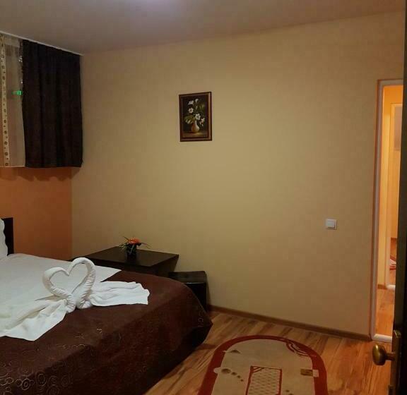 سوییت با چشمانداز استخر, Motel Imperial