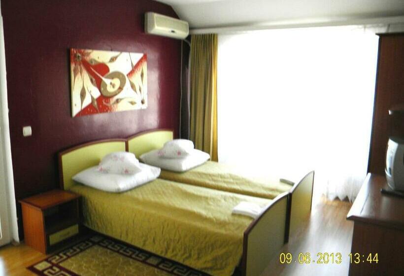 标准间, Vila Meteor