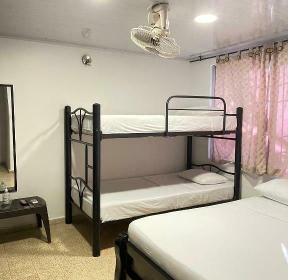 חדר סטנדרט לארבעה, Boutique Hotel Balop Valledupar