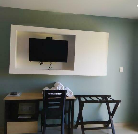 Четырехместный Номер Стандарт, Castillo Del Mar