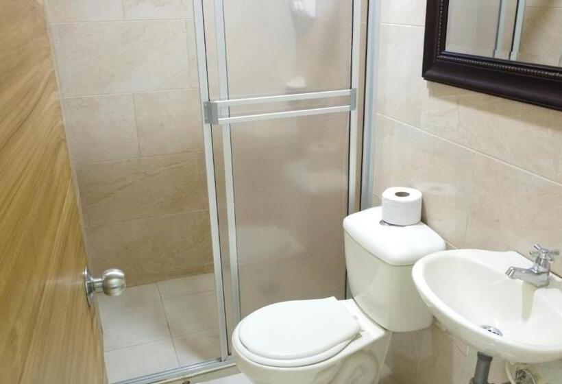 Четырехместный Номер Стандарт Вид на Море, Castillo Del Mar