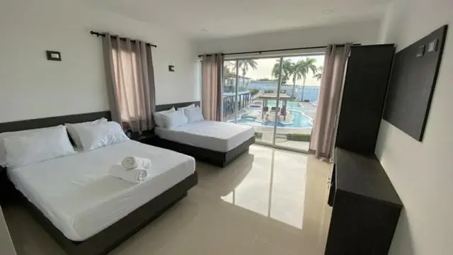 اتاق لوکس, Castillo Del Mar
