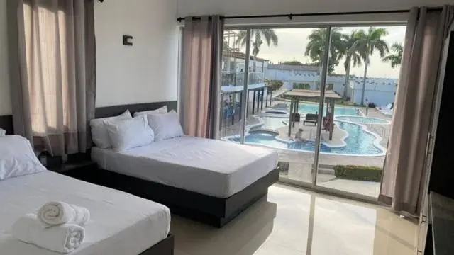 اتاق لوکس, Castillo Del Mar