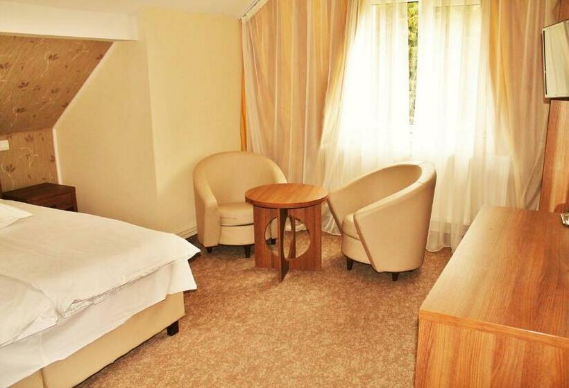 スタンダードルーム, Crisalpin