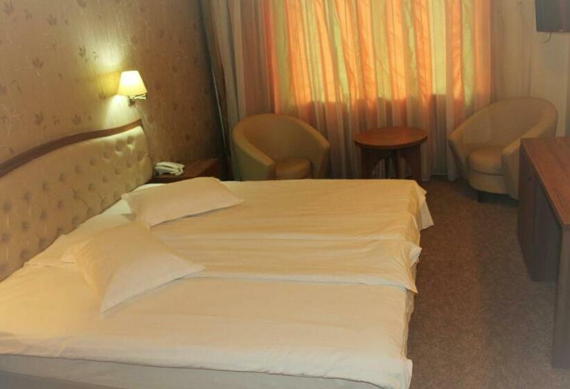 标准间, Crisalpin