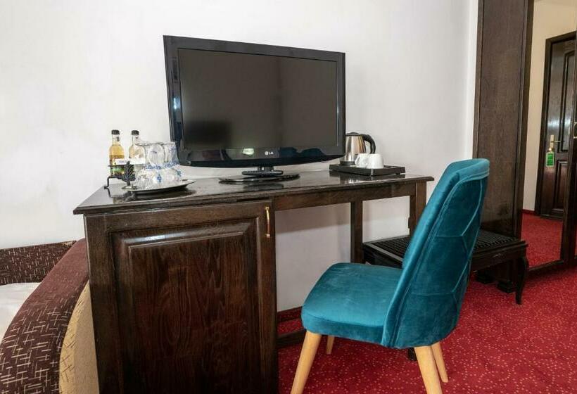 Quarto Estandar com Sacada, Cumpatu