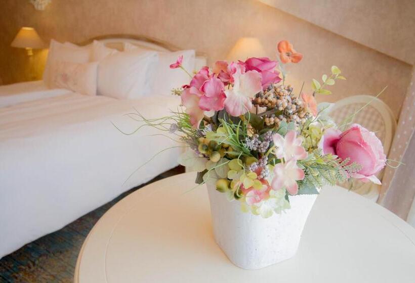 غرفة سوبيريور, Dragului