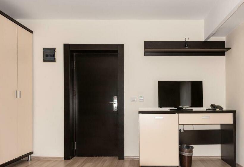 חדר סטנדרט, Grand