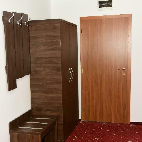 اتاق استاندارد, Hostel Orhideea