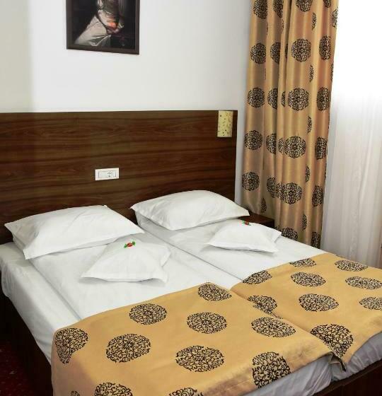 Номер Стандарт, Hostel Orhideea