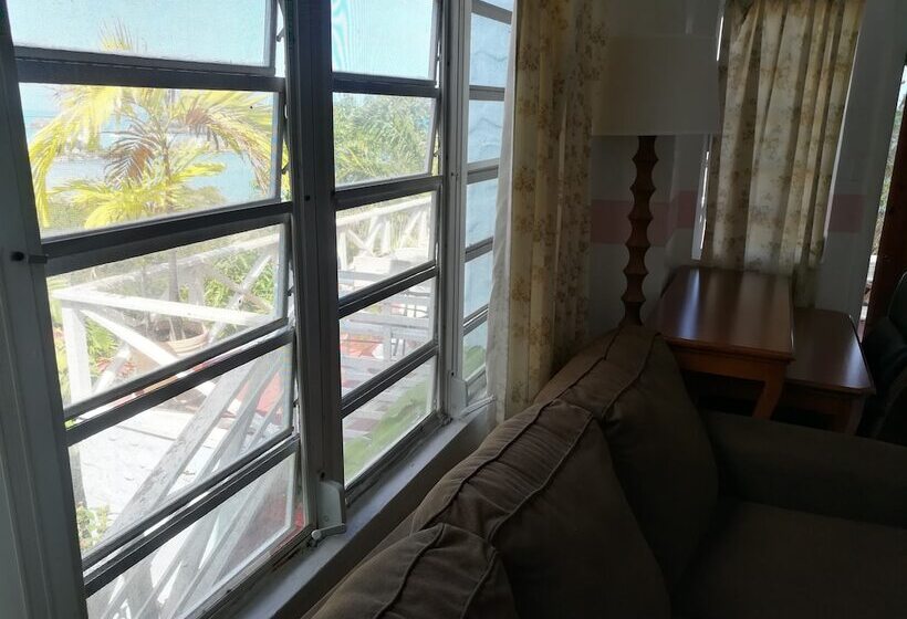 استودیو استاندارد با تخت کینگ, Inn La Galleria