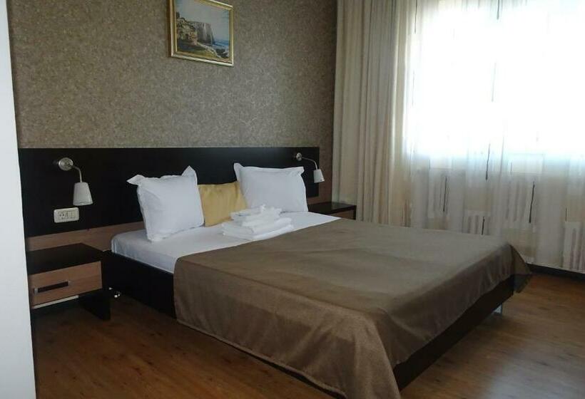 غرفة قياسية سرير كينج, Nord