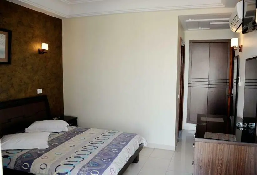 اتاق استاندارد یک نفره, Pacha