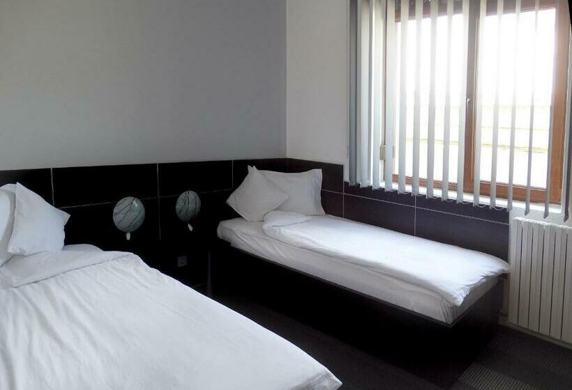 غرفة قياسية, Prince