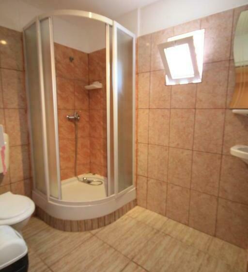 חדר סטנדרט לשלושה, Vila Casa Leul