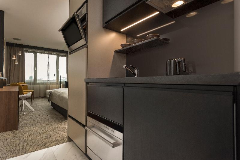 스탠다드 스튜디오, Adina Apartment Hotel Frankfurt Westend