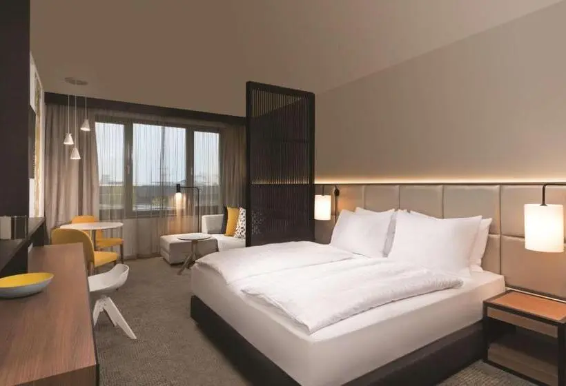 Deluxe-studio, Adina Apartment Hotel Frankfurt Westend