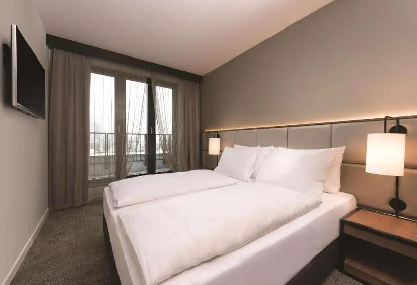 Deluxe-huoneisto 1 Makuuhuone, Adina Apartment Hotel Frankfurt Westend