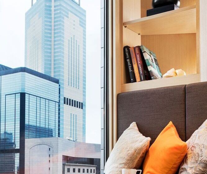 اتاق اجرایی, Burlington