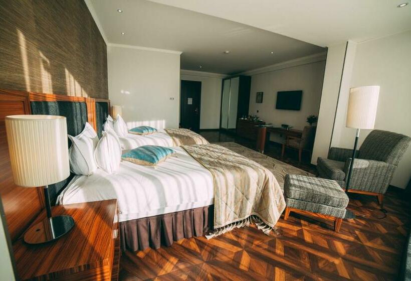 اتاق استاندارد, Damas International