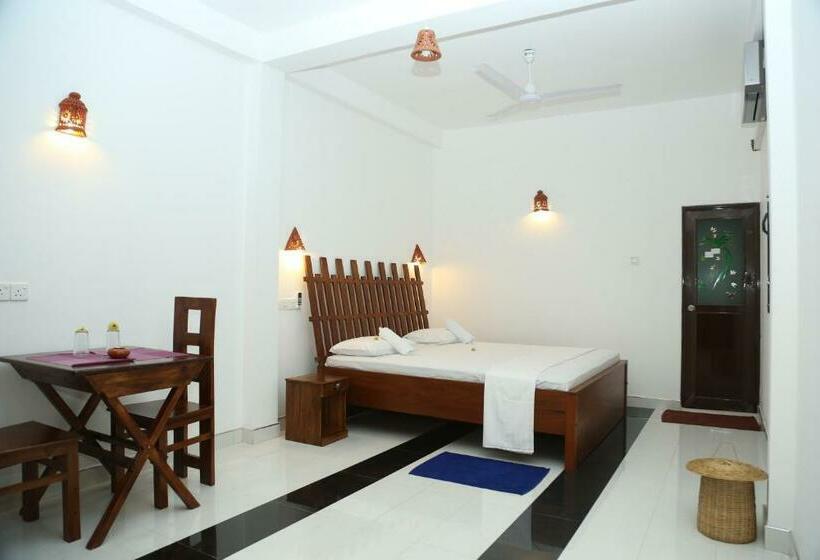 스탠다드 룸 킹사이즈 침대, Holaa Mirissa