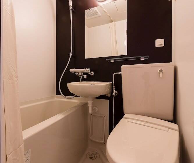 اتاق استاندارد یک نفره, Sarasa Hotel Namba